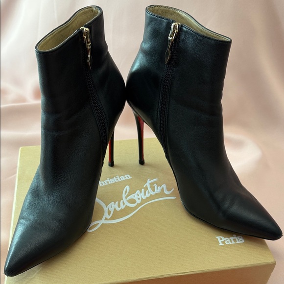 Red Soles Black Stiletto Ankle Boots - Picture 11 of 13